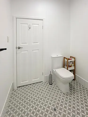 Mt Barker Reno - Finished - Toilet Installed