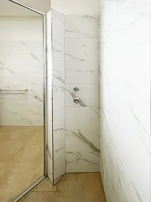 Bathroom reno Yakamia - Corner Shower