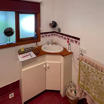 Yakamia Bathroom Before Reno - Old Corner Vanity